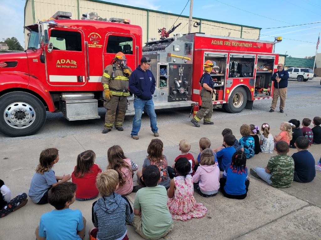 Adair Fire Department visited with Kindergarten and Pre-K students this morning to raise fire & safety awareness. 